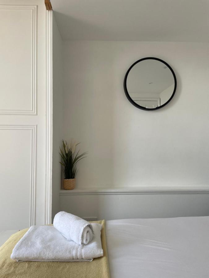 Central - Sleeps 6 - Close To The Royal William Yard Apartment Plymouth