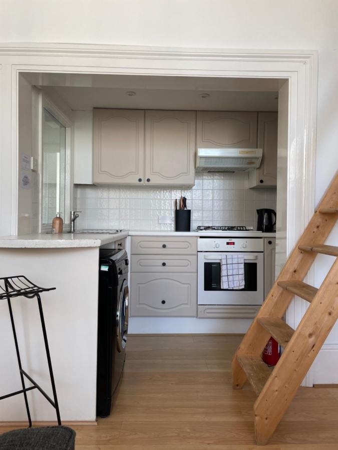 Central - Sleeps 6 - Close To The Royal William Yard Apartment