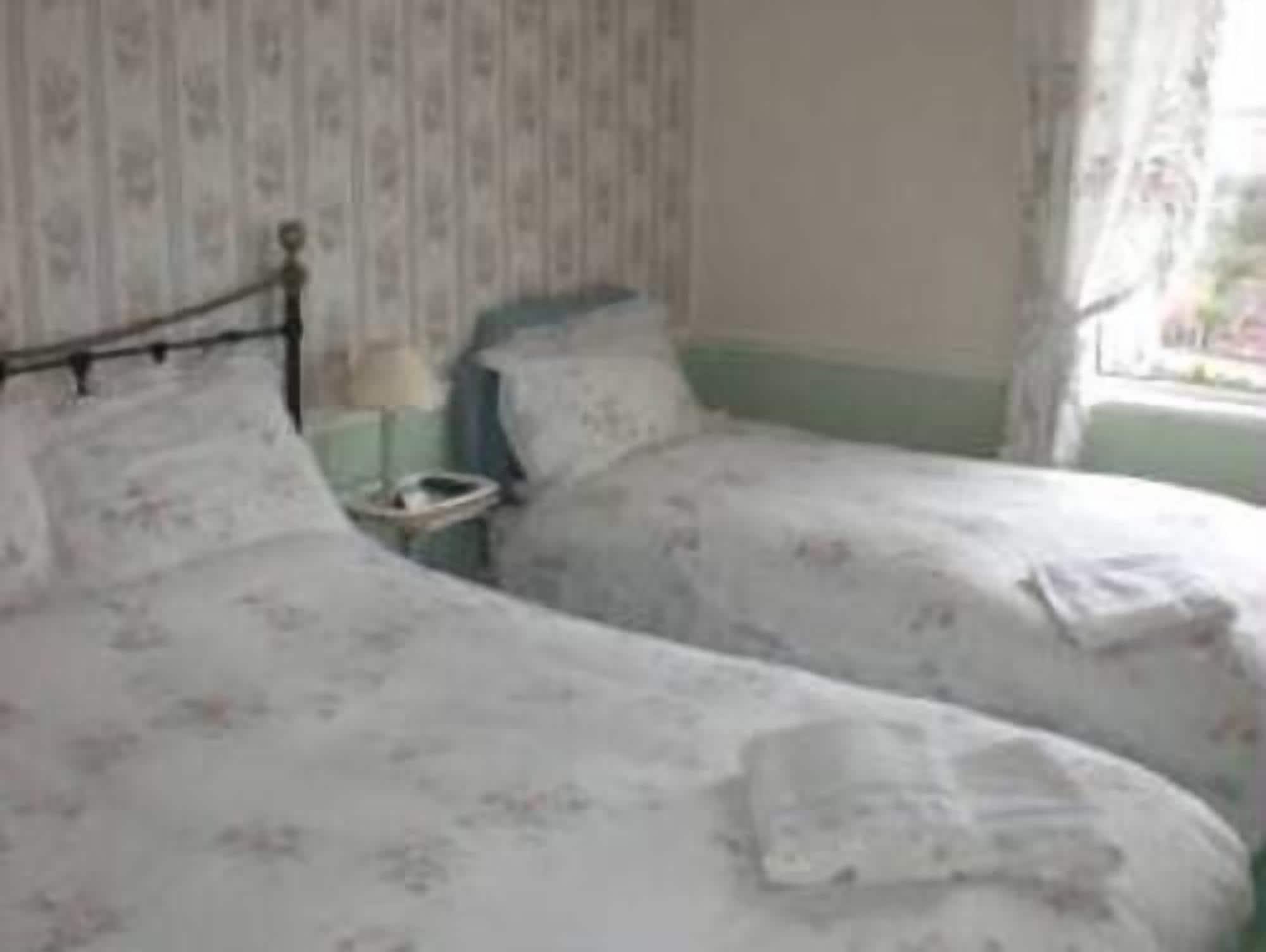 Alma 4* Plymouth