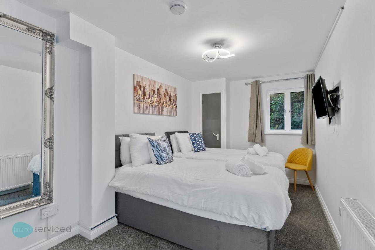 4 Bed - Smeatons By Pureserviced Plymouth