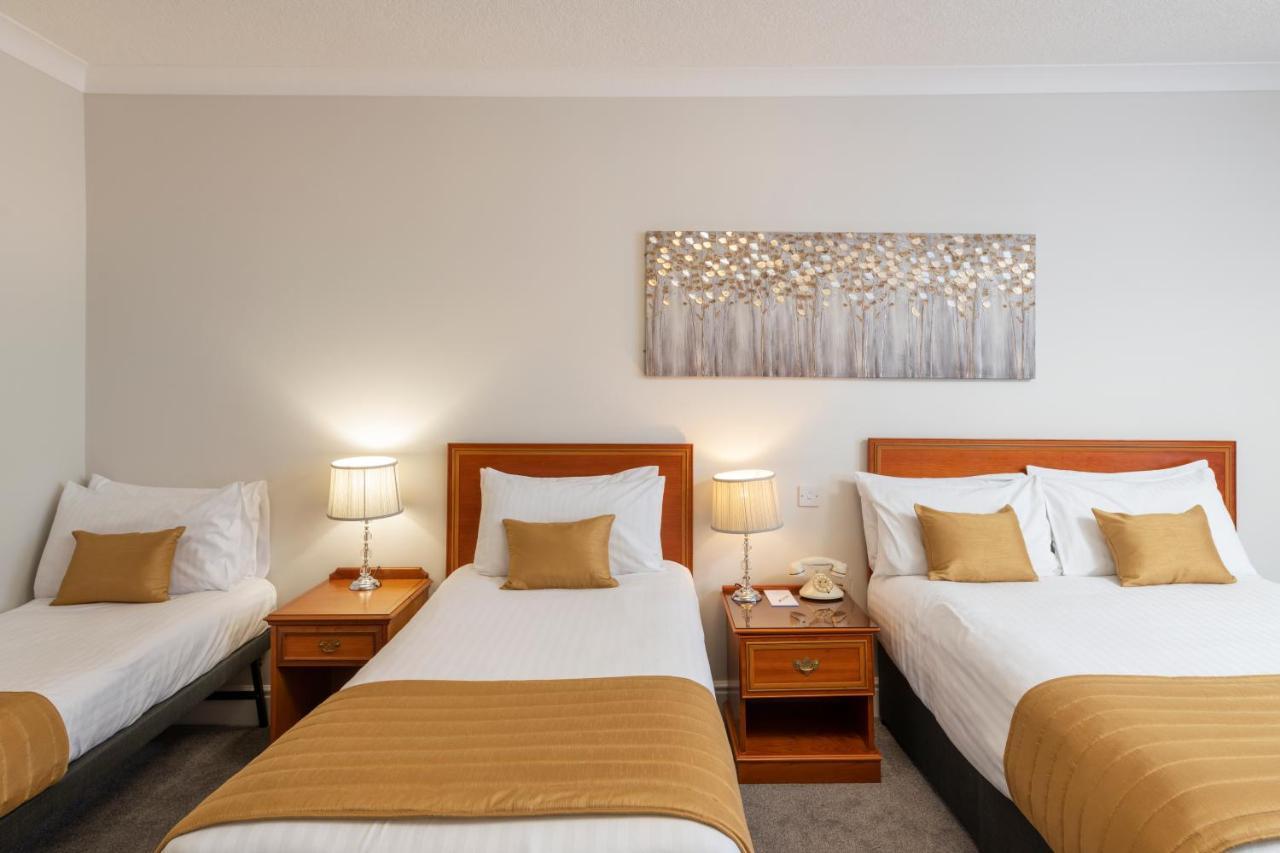 Hotel New Continental Hotel; Sure Collection By Western