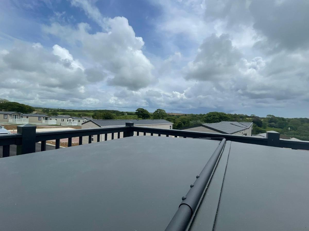 Alojamento Luxury 6 Bed With Hot Tub *