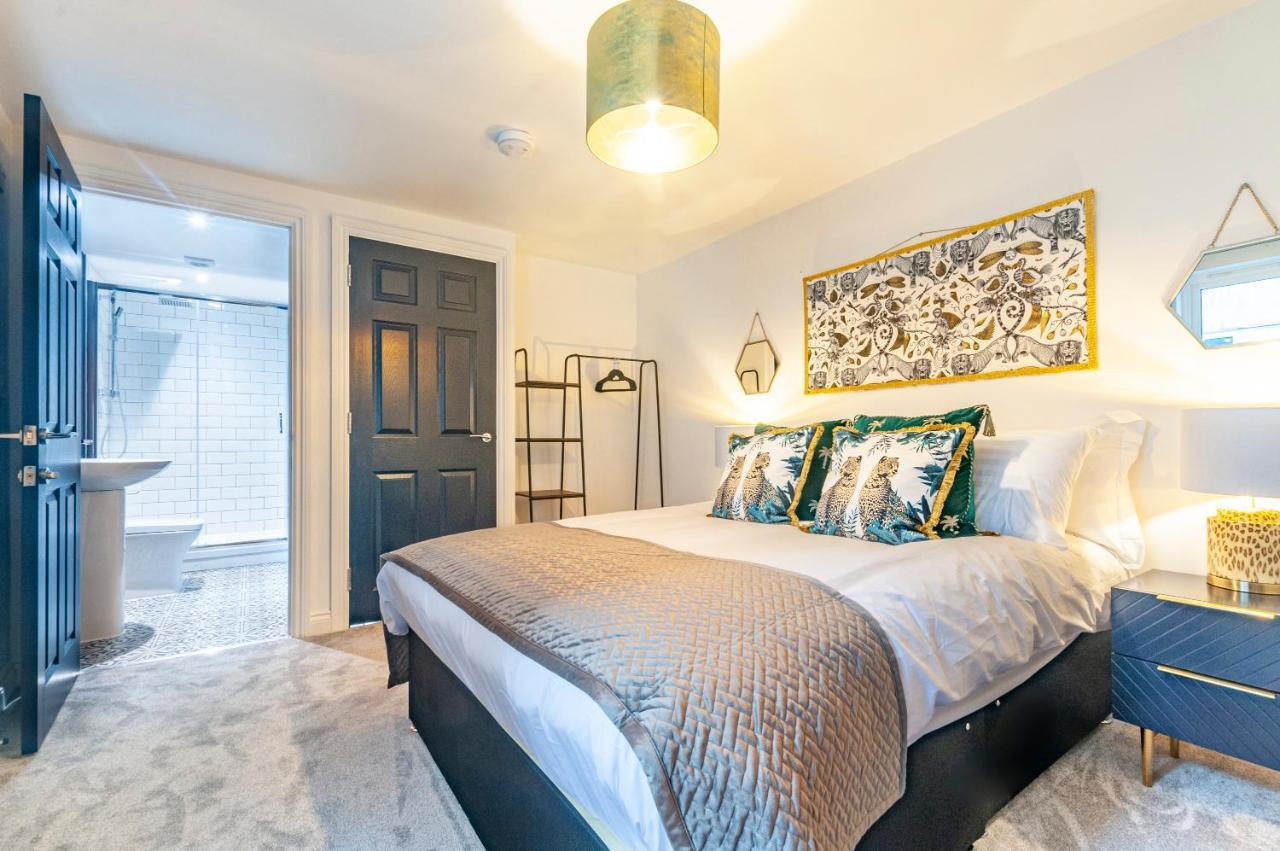 Heart Of Barbican 5 Bedroom 4 Bathroom Boutique House With Roof Terrace Holiday home *