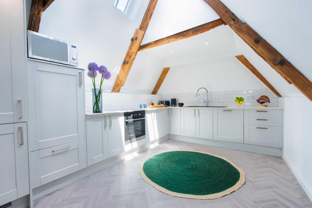 Heart Of Barbican 5 Bedroom 4 Bathroom Boutique House With Roof Terrace Plymouth