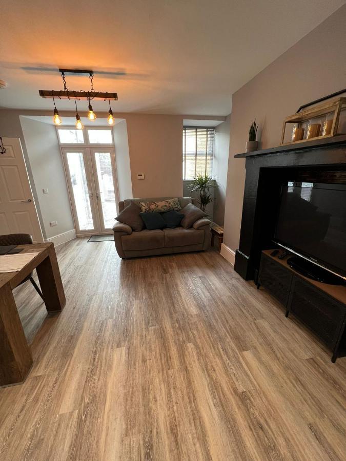 Apartamento Two Bed Garden On The