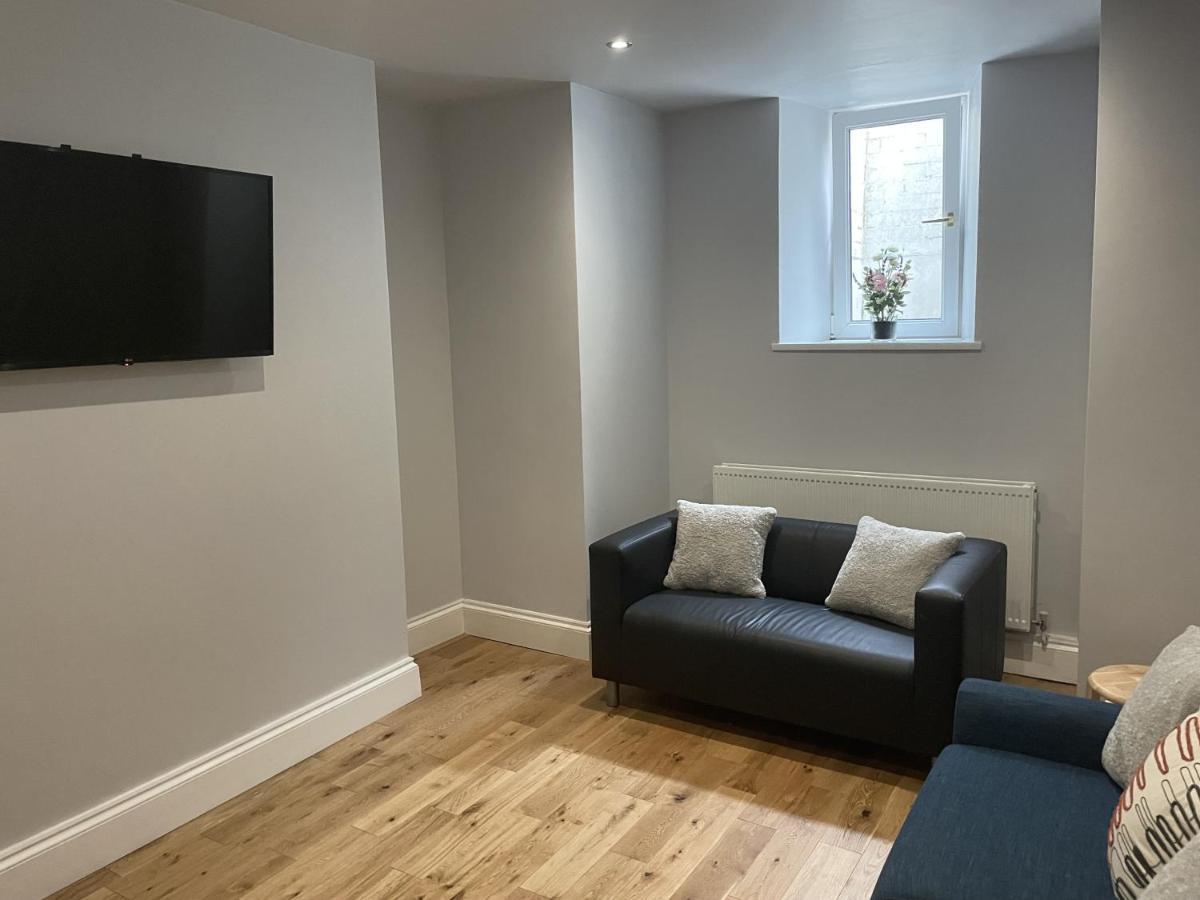 Great 2 Bedroom Flat *
