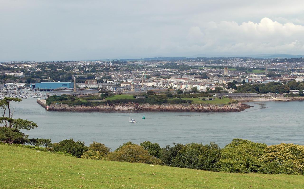 Bright Ensuite Rooms, - Sk Plymouth