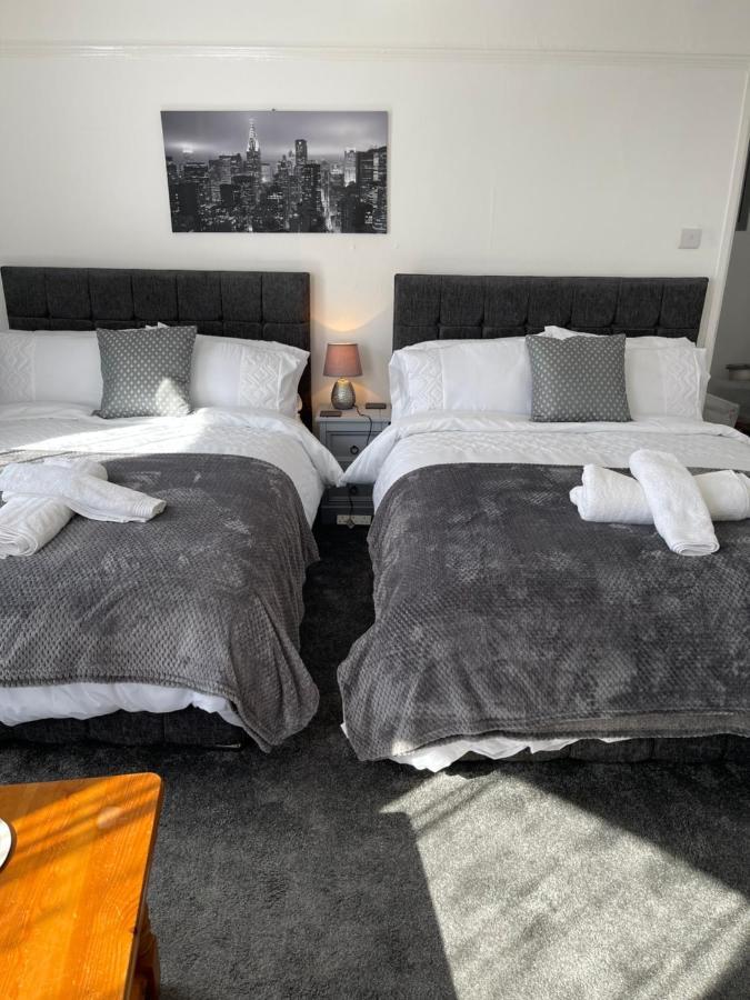 H &p Apartment Plymouth