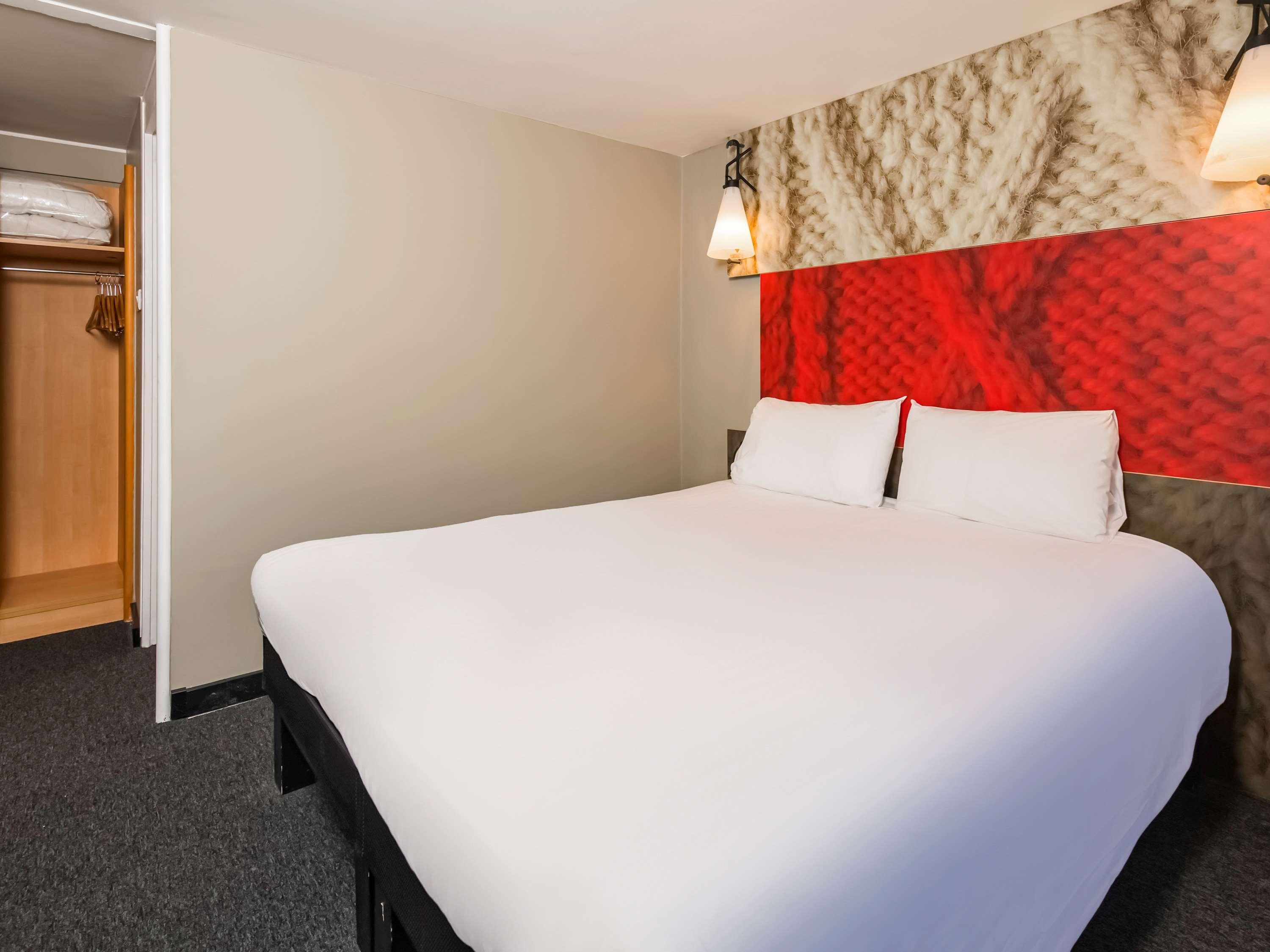 Ibis Plymouth