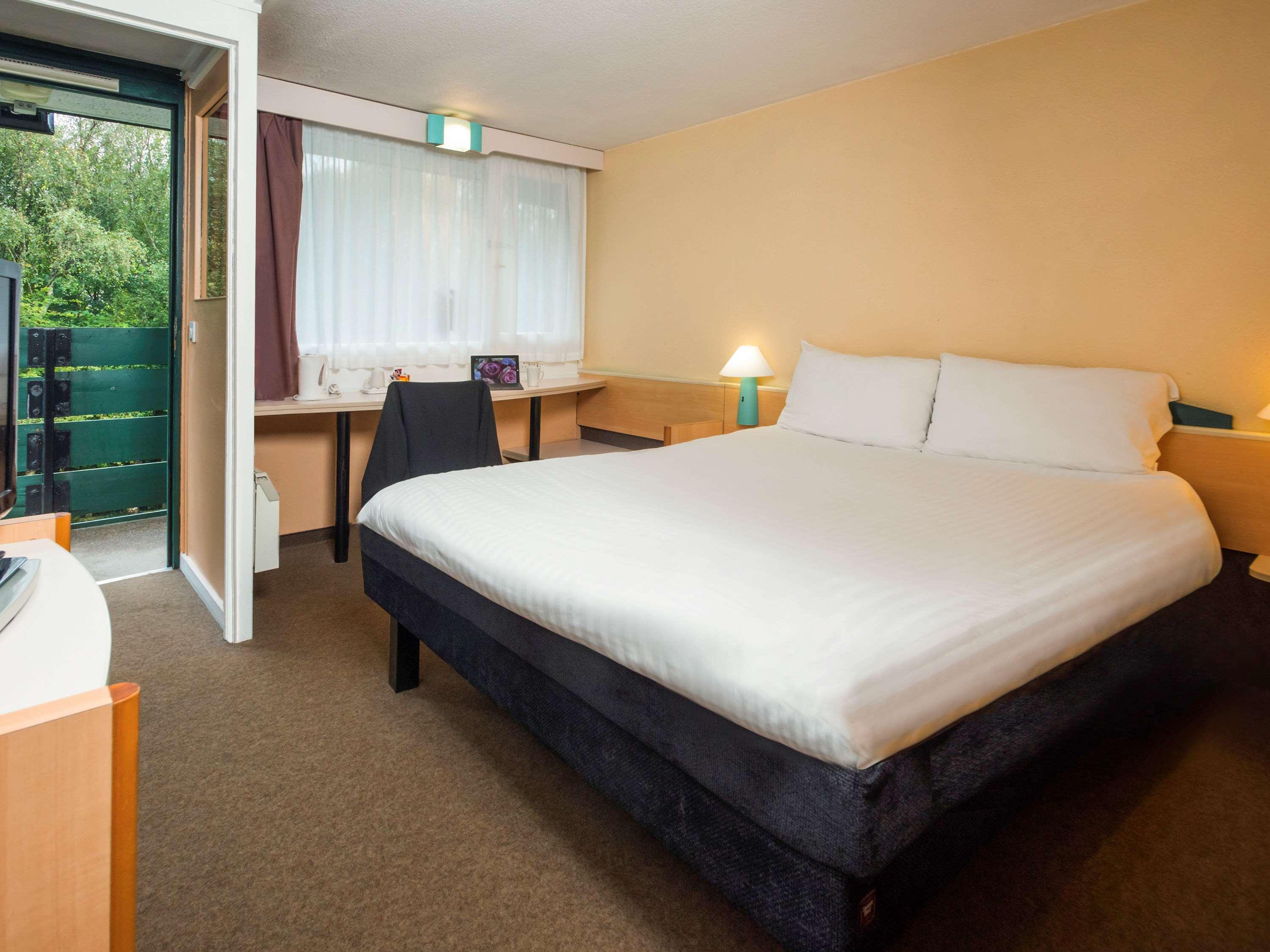 Ibis Plymouth
