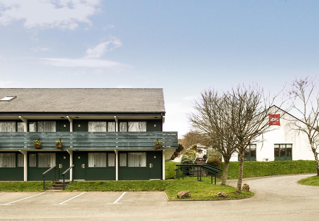 Ibis Hotel