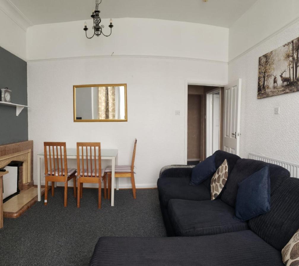 Aparthotel 74 Alma Road Free Parking