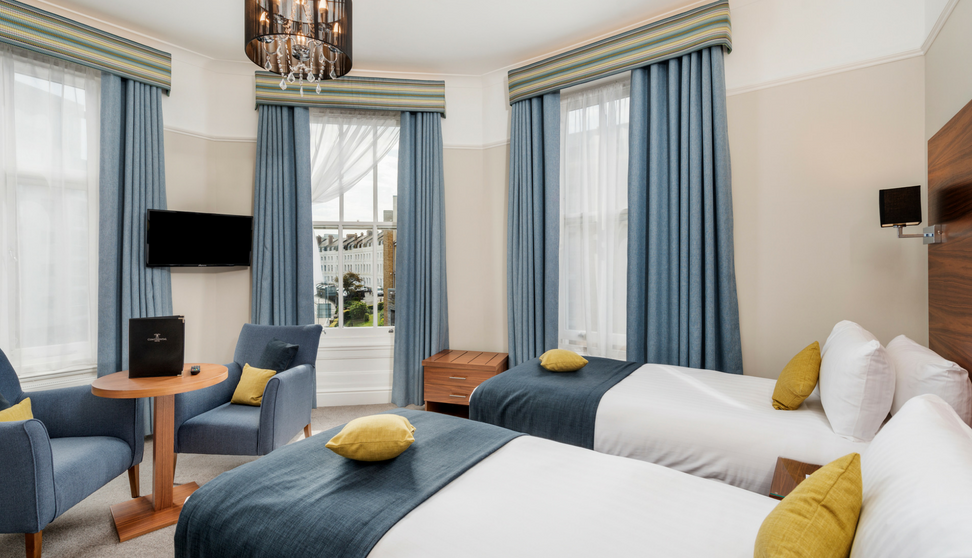 Hotel New Continental Hotel; Sure Collection By Western
