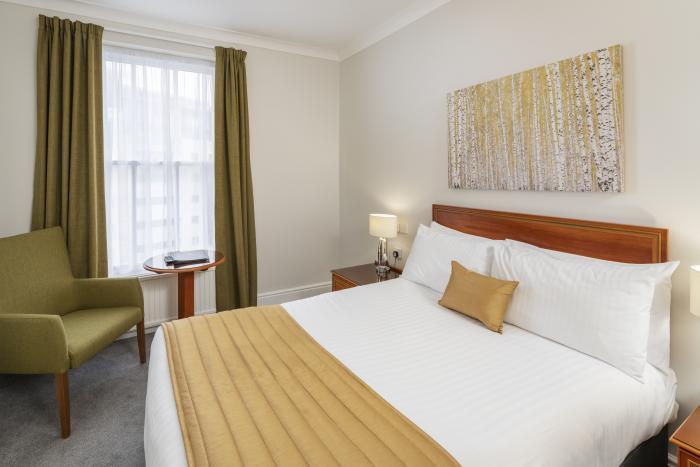 Hotel New Continental Hotel; Sure Collection By Western