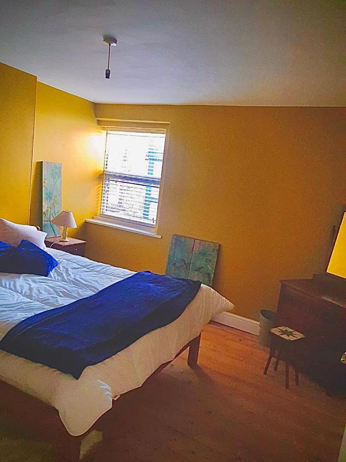 Barbican Heights Hotel *
