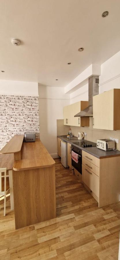 74 Alma Road Free Parking Aparthotel