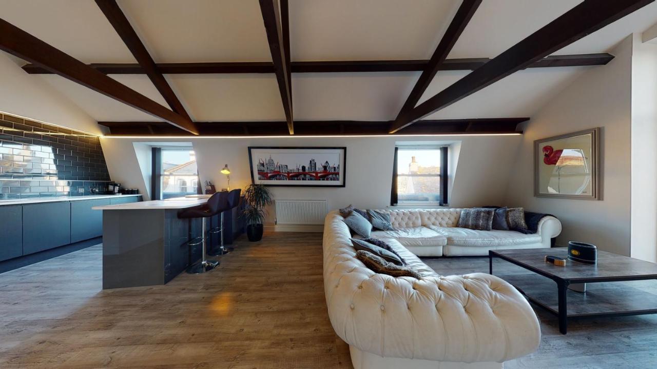 Apartment Barbican Boutique Luxury & Rooms,