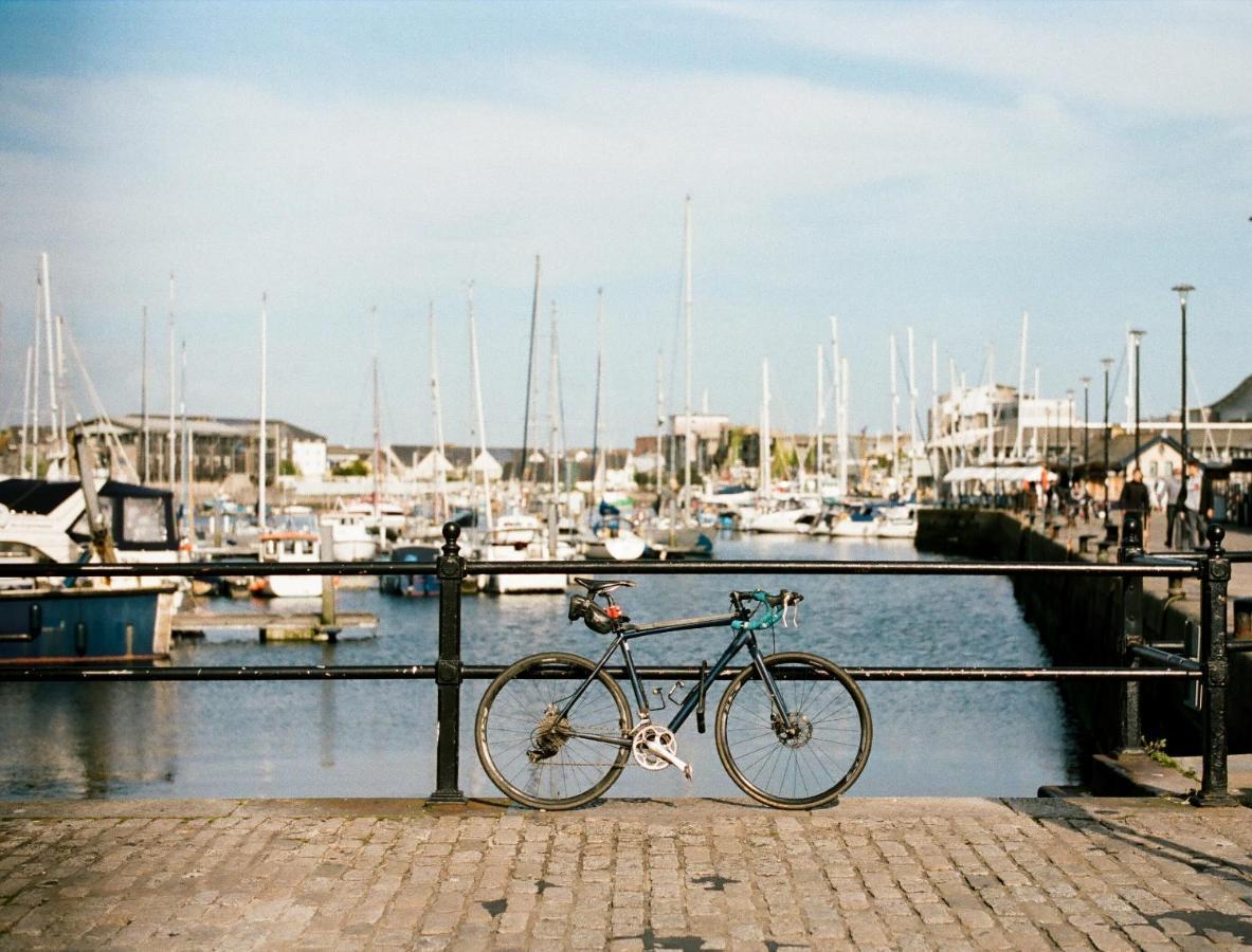 Charming Sea Haven House, Close To The Marina