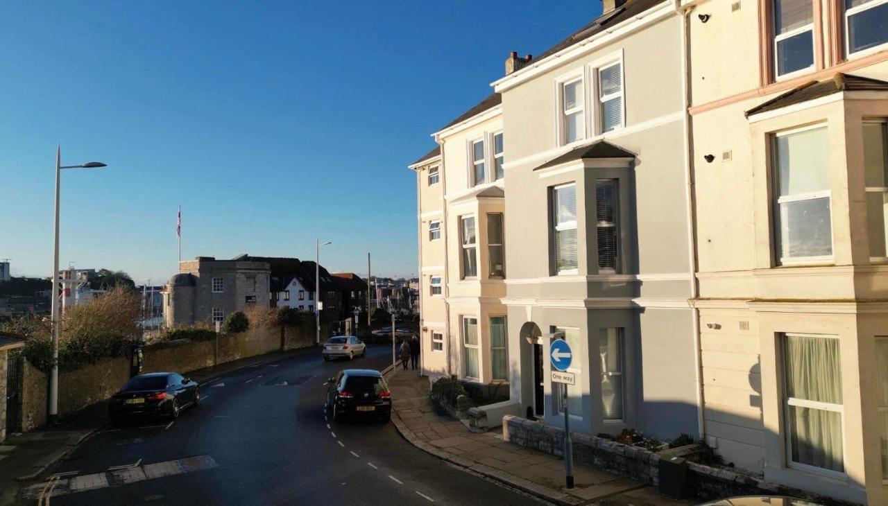 On The & Coastal Path With Free Parking Apartment