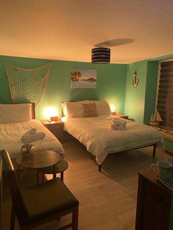 Guest house Island Since 1835 Barbican, Free Limited Parking, Dogs Friendly , Perfect For Ferry Terminal 2*