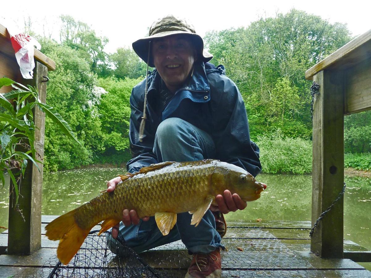 Sunridge Fishing With Hot Tub & Giant Cinema Holiday home Plymouth