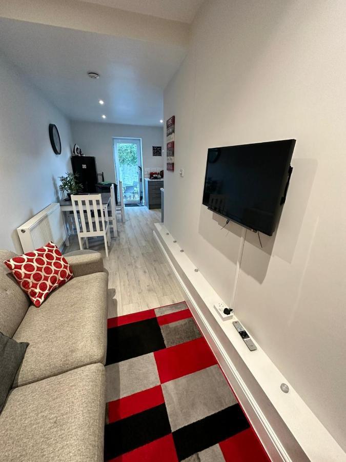 Hideaway Apartment *