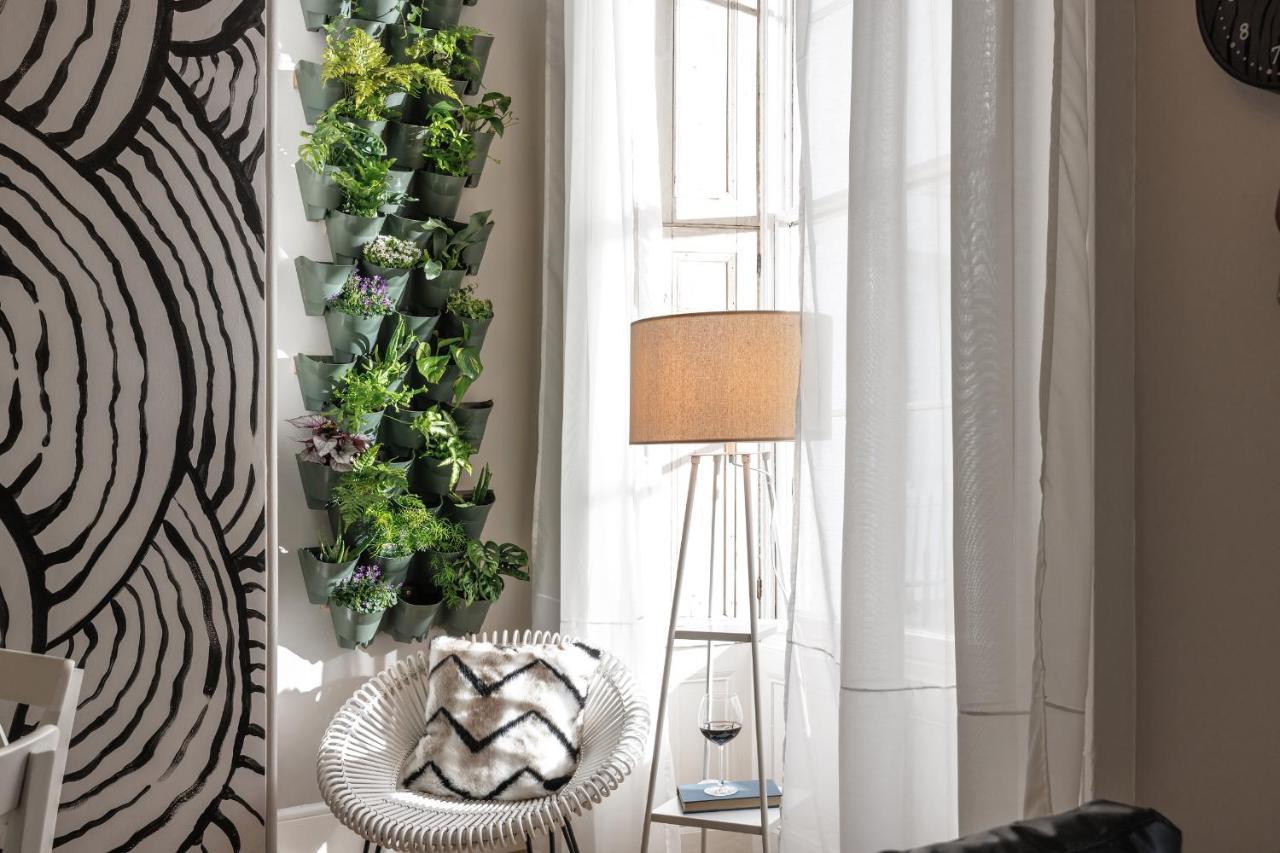 Boutique By Royal William Yard - Mezzanine - Parking - Habita * Plymouth