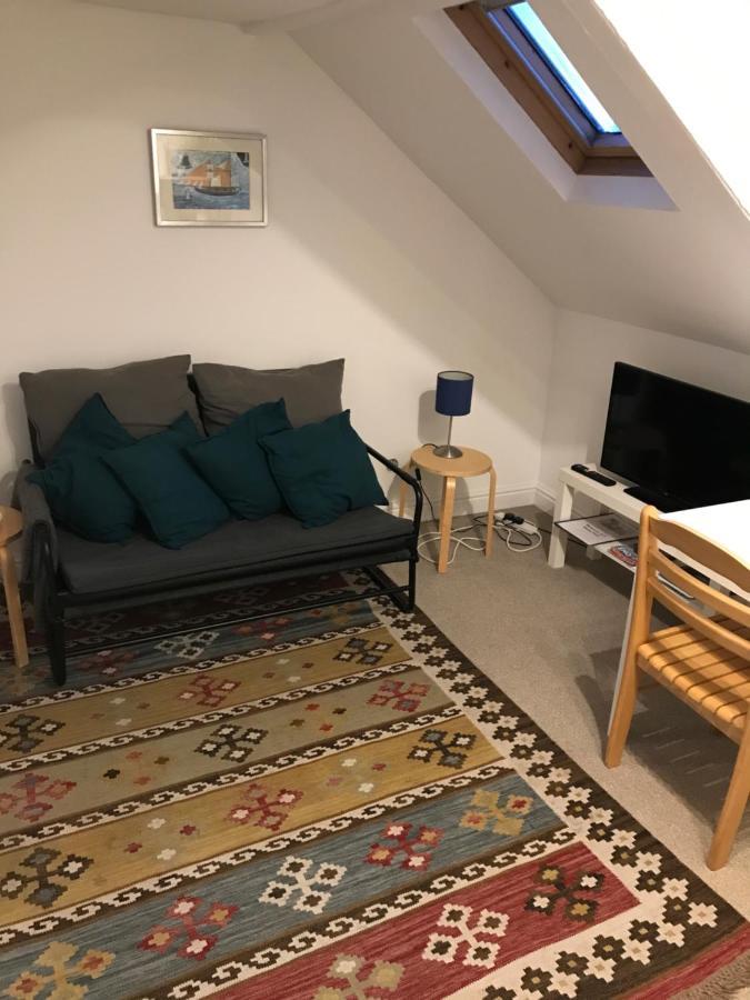 Cosy Loft In Georgian Homestay