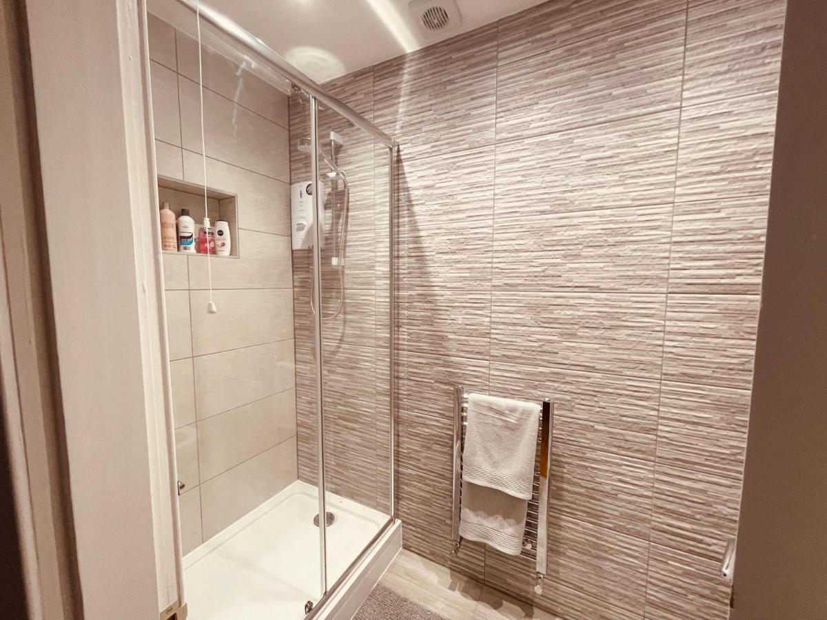 Modern Luxury 3 Bed House Holiday home Plymouth
