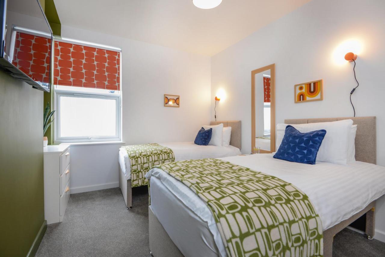 Apartment Two - Private Car Park, Comfortable And Well Equipped - By Ocean Retreats *