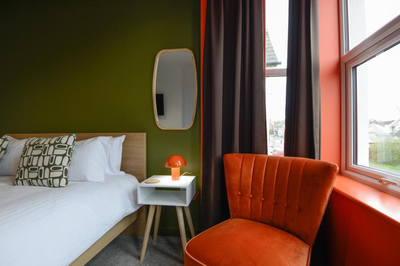 Two - Private Car Park, Comfortable And Well Equipped - By Ocean Retreats Plymouth