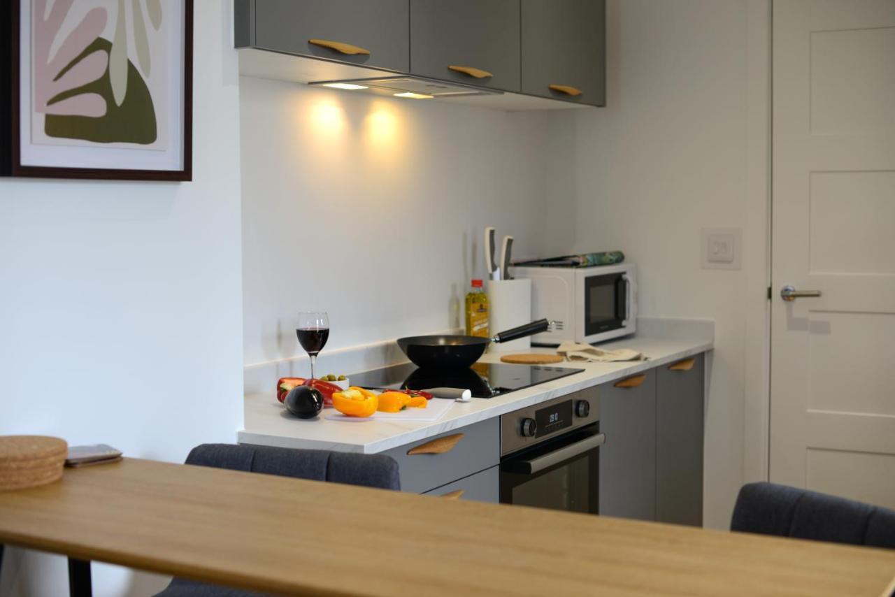 Apartment Two - Private Car Park, Comfortable And Well Equipped - By Ocean Retreats *