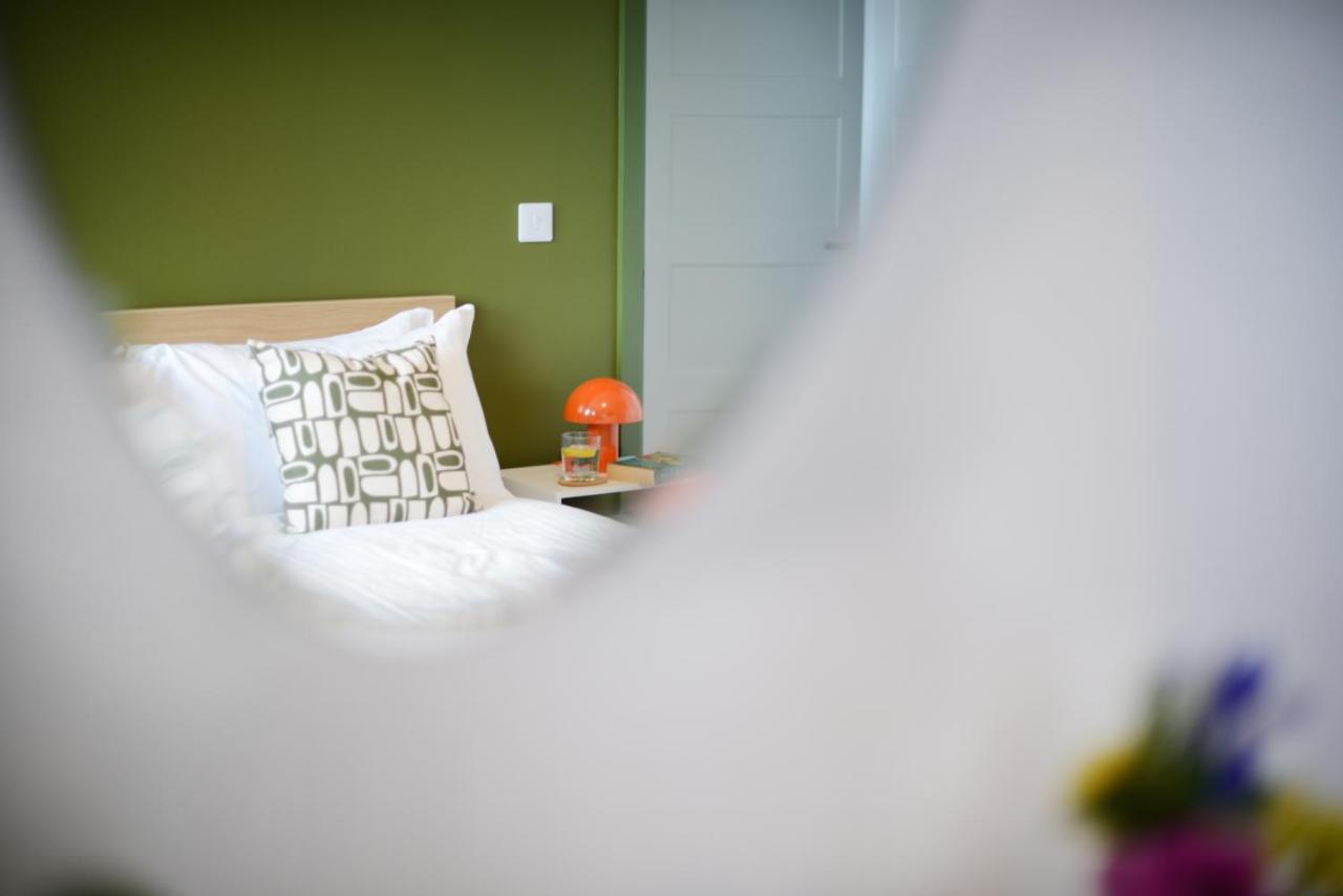 Apartment Two - Private Car Park, Comfortable And Well Equipped - By Ocean Retreats *