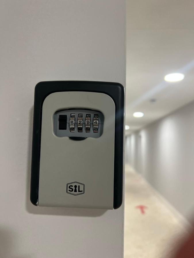 45 Teesra House Apartment