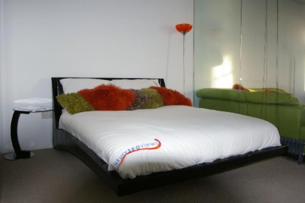 Royal William Yard. High Spec Apt. * Plymouth
