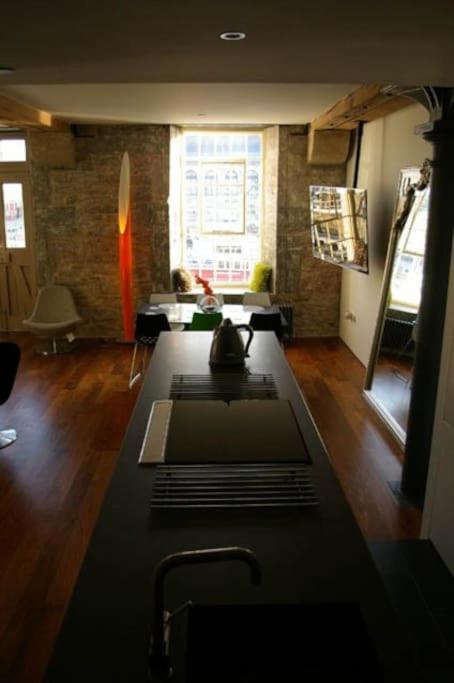 Royal William Yard. High Spec Apt. *