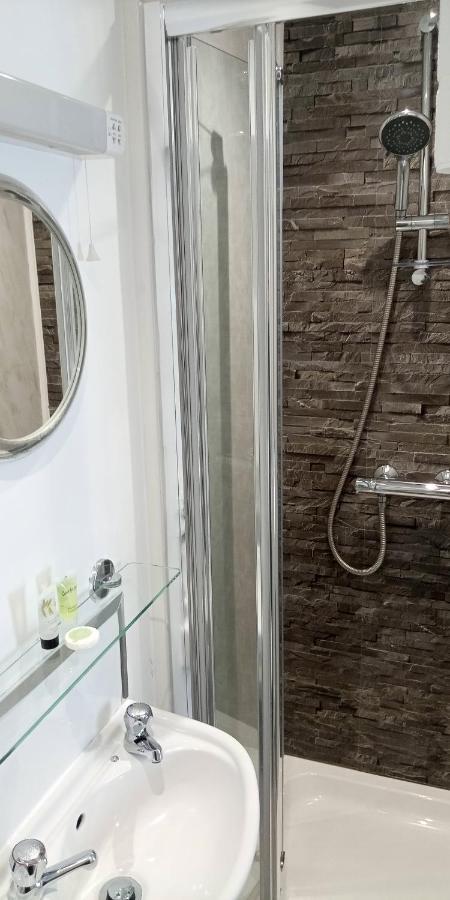 The Kynance House On ,26 Ensuite Plymouth