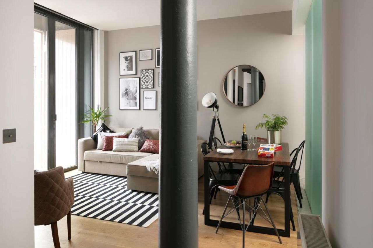 Apartment Two-bedroom At Royal William Yard,