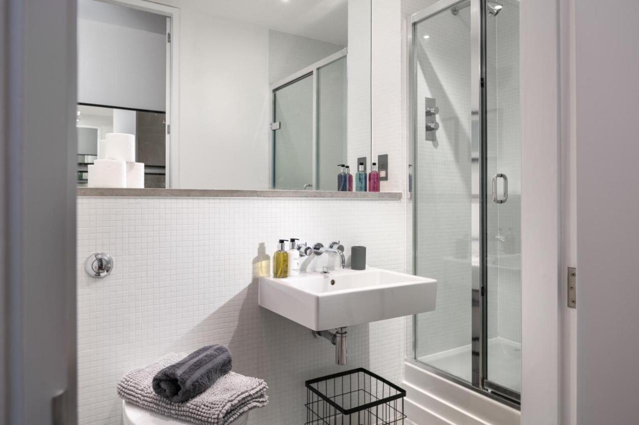 Two-bedroom At Royal William Yard, * Plymouth