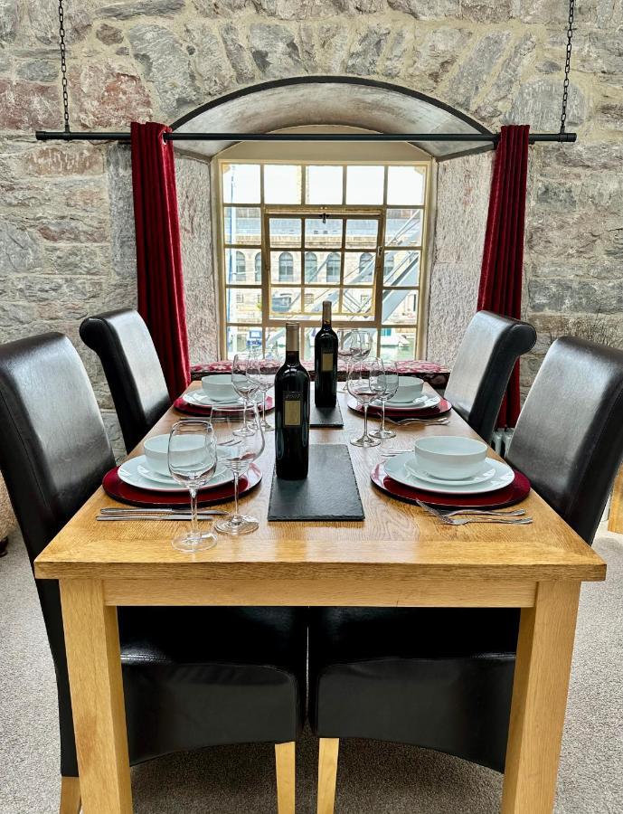 Royal William Yard - Large And Luxurious With Free Parking