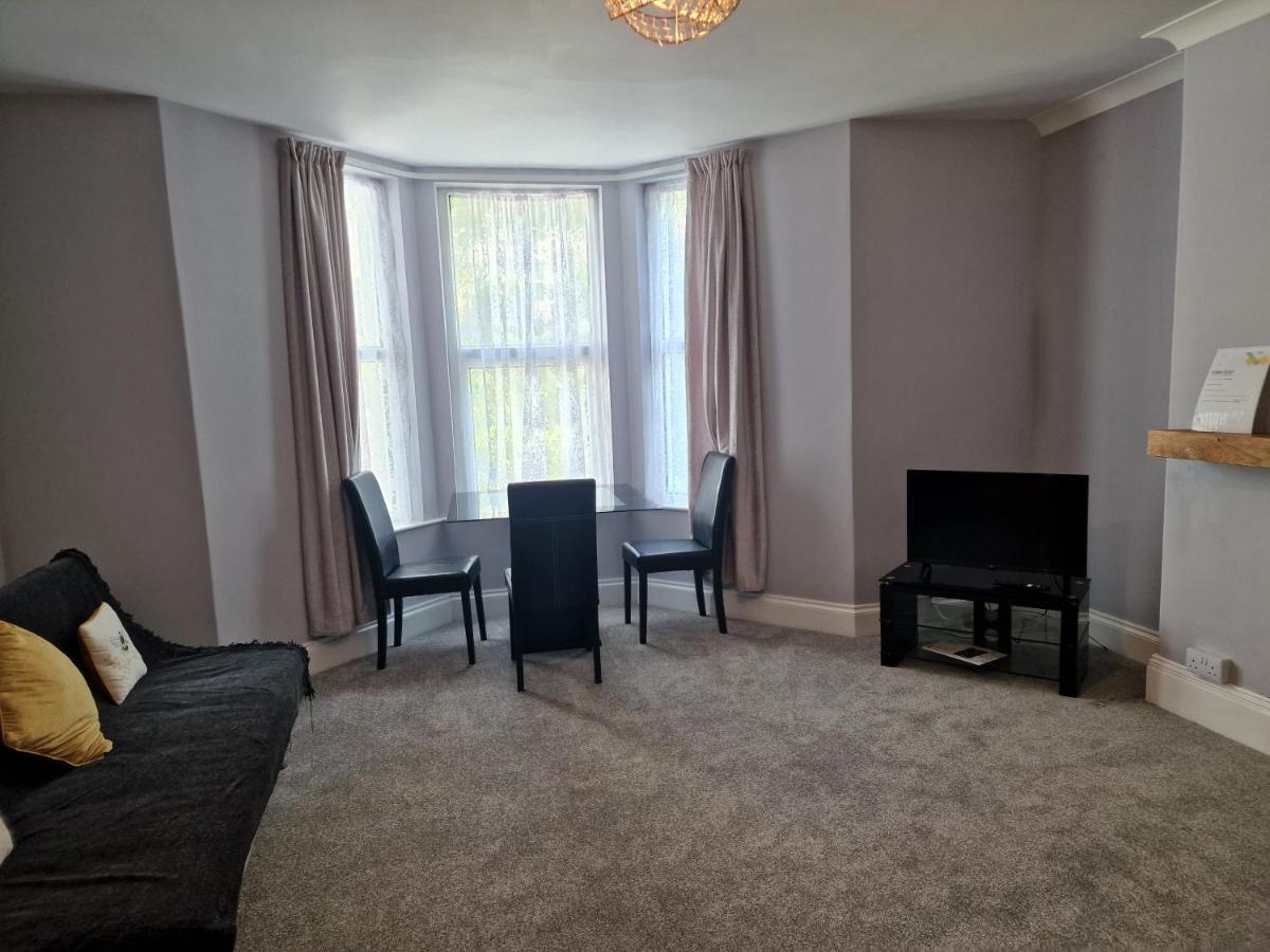 Town Apartment