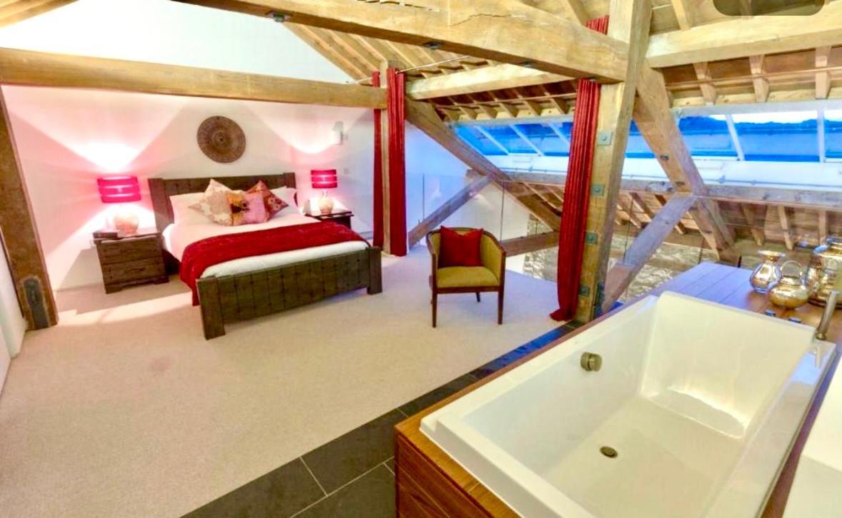Royal William Yard - Large And Luxurious With Free Parking Apartment Plymouth