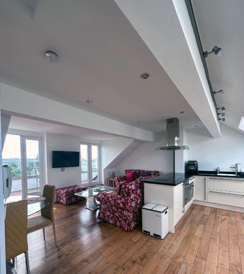 Seascape Penthouse With Free Parking Apartment Plymouth
