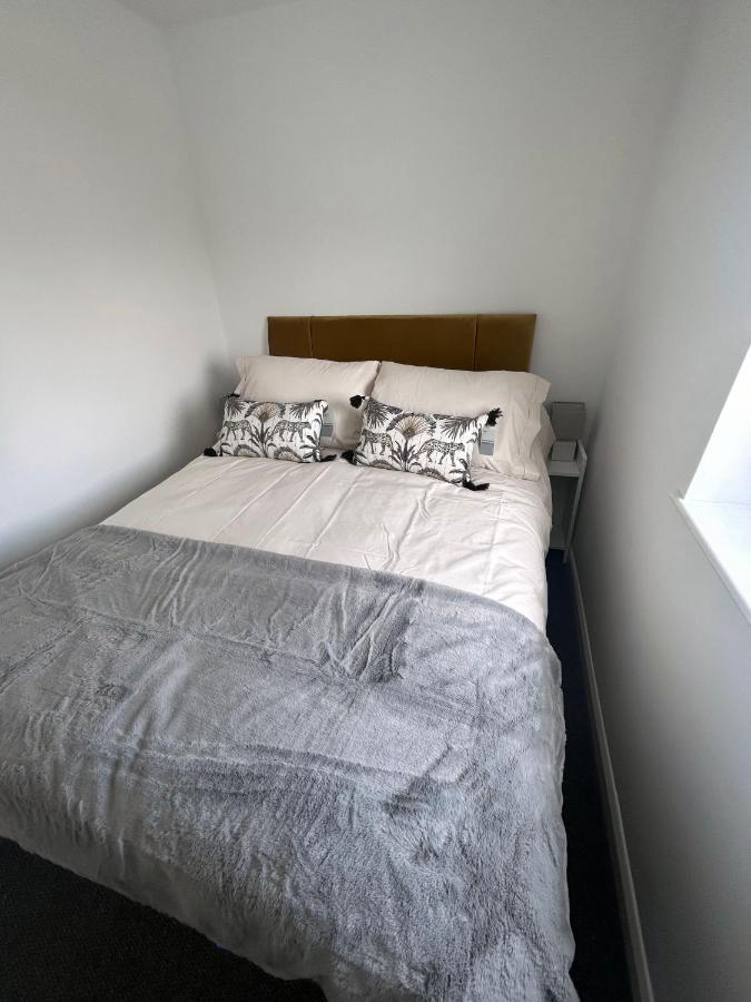 Apartment Seascape Penthouse With Free Parking