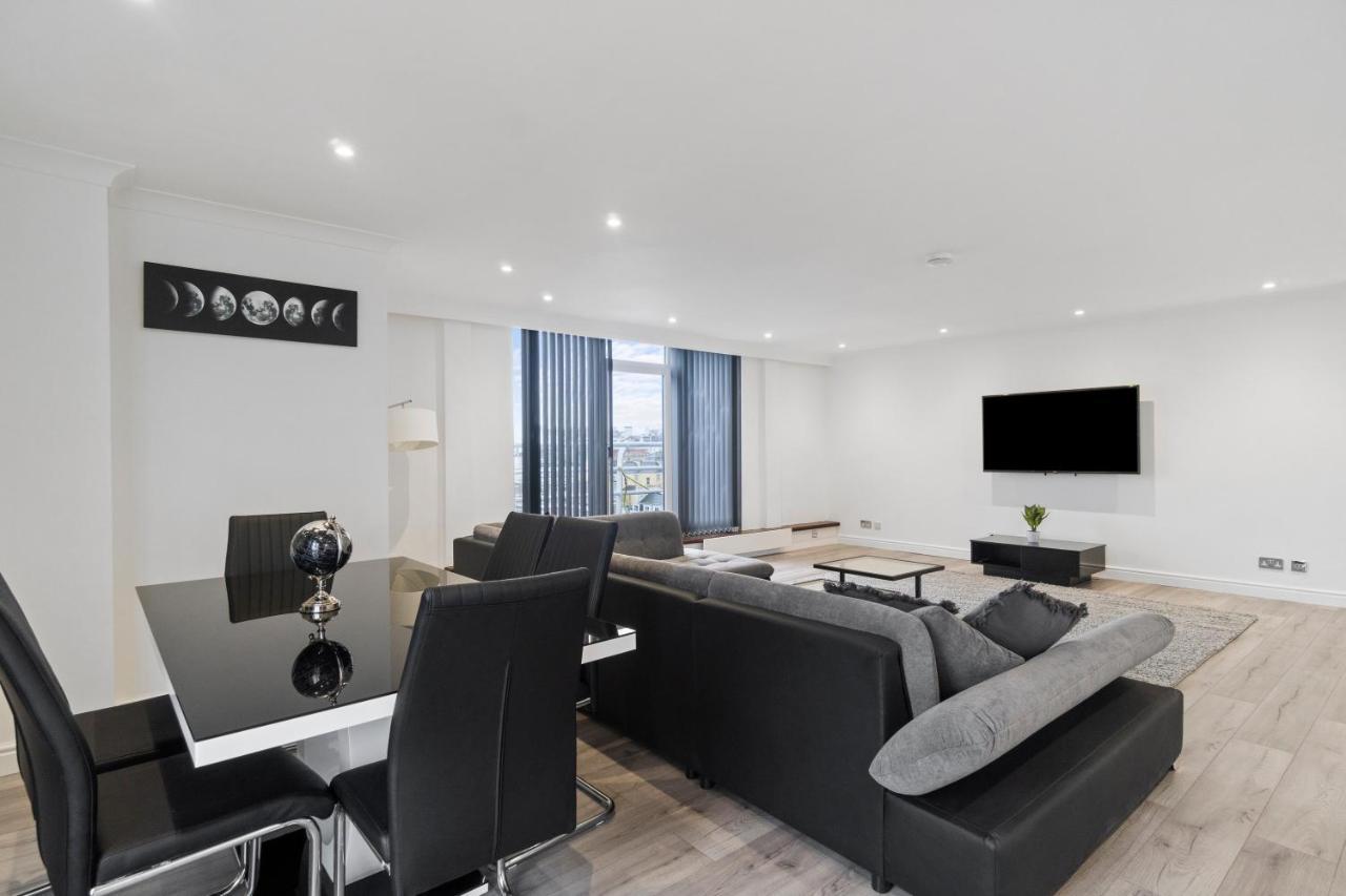 Apartment Large Penthouse By Opal *