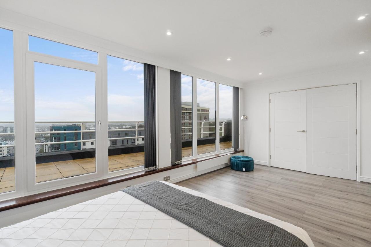 Apartment Large Penthouse By Opal *