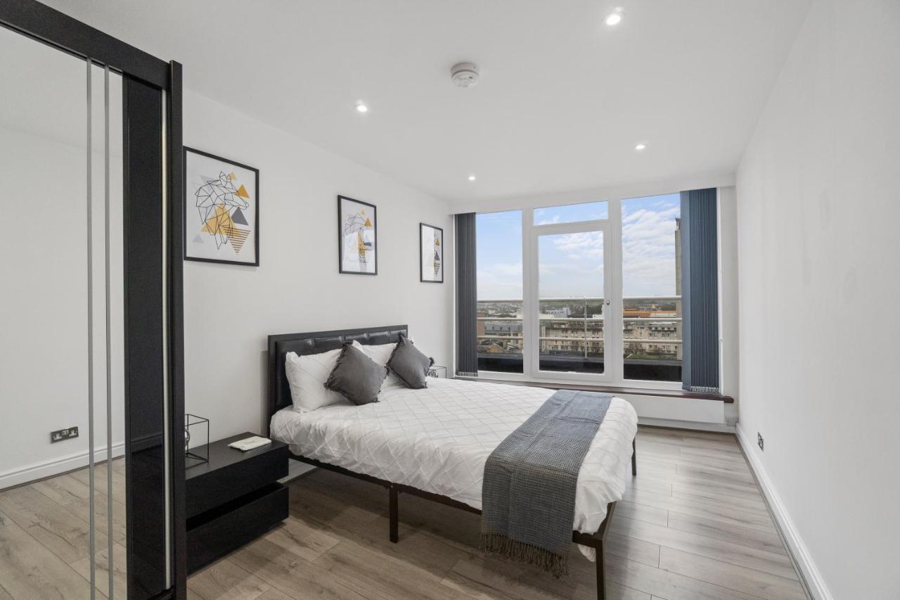 Apartment Large Penthouse By Opal Plymouth