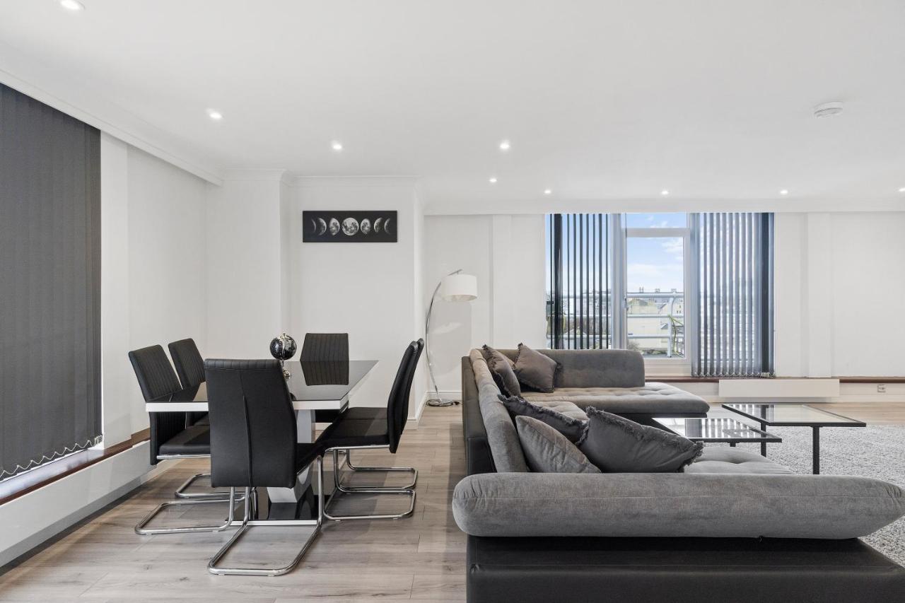 Apartment Large Penthouse By Opal Plymouth