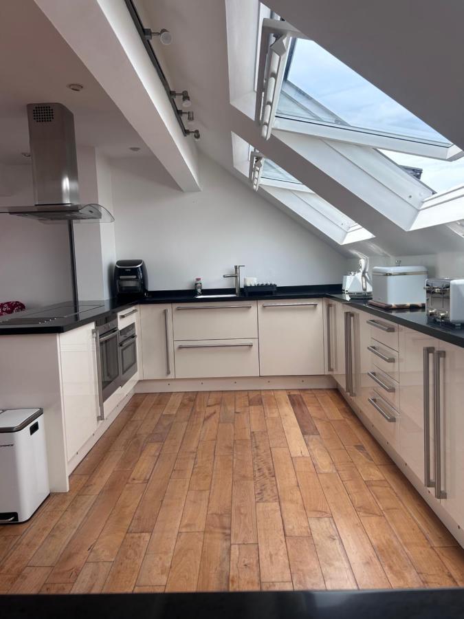 Seascape Penthouse With Free Parking Plymouth
