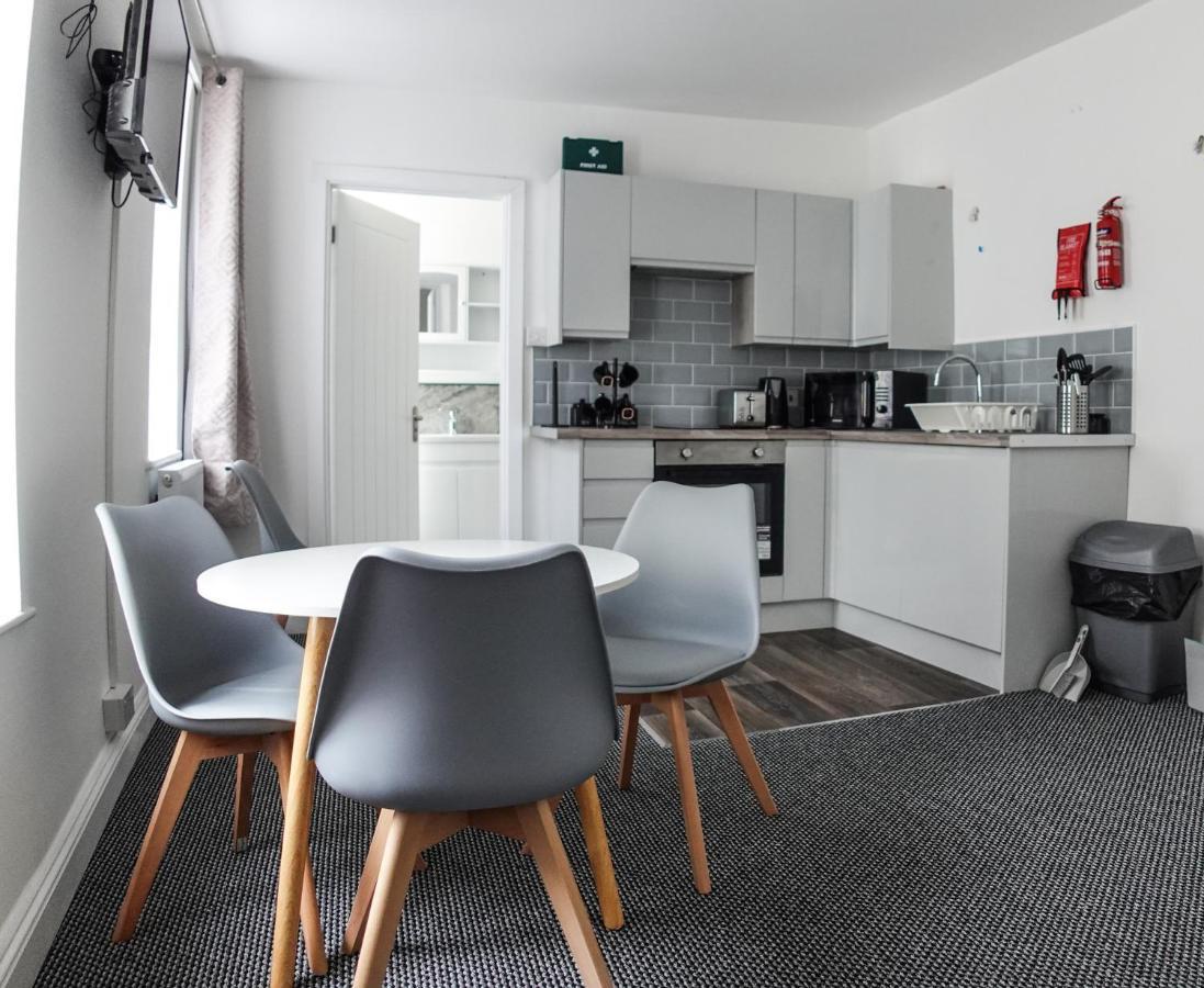 Guest house Station House